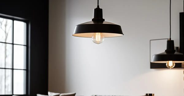 Suspension luminaire : créez une ambiance chaleureuse et chic